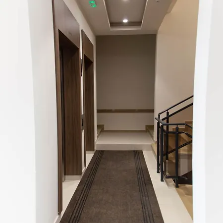 Tulip - New Studio, Self Check-in, Airport Pickup Appartement *
